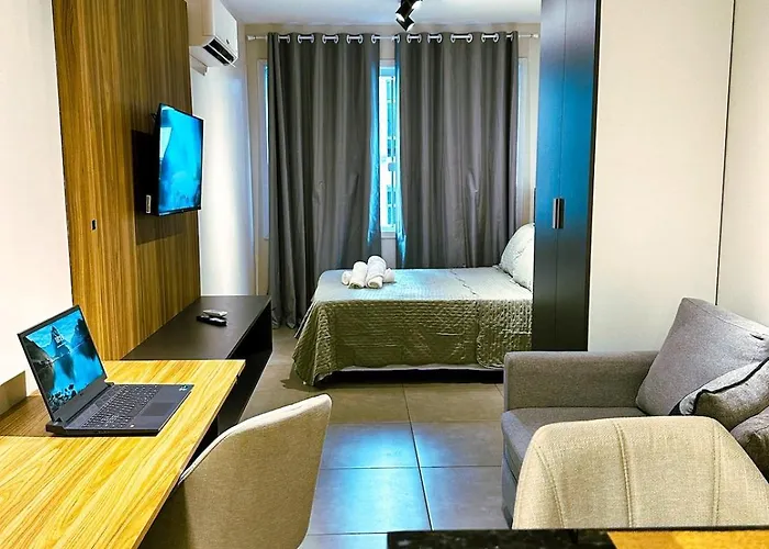 Apartamento 402 Santa Casa Ufrgs Estacionamento 250m *
