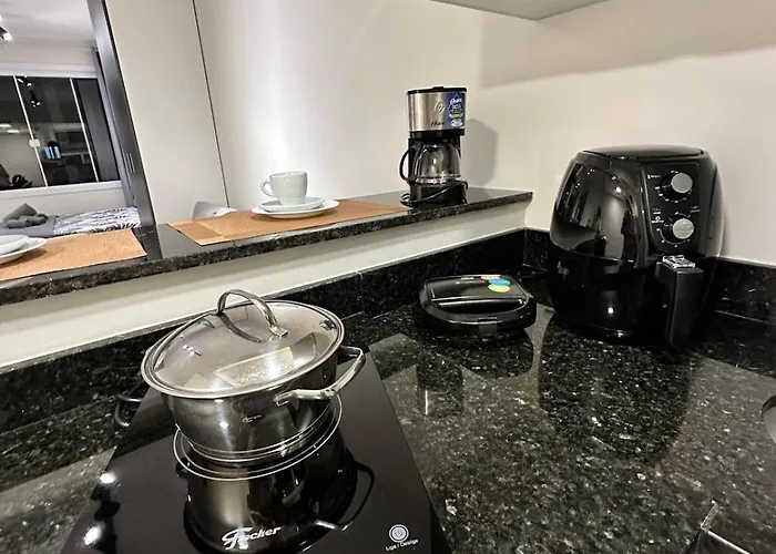 Apartamento 402 Santa Casa Ufrgs Estacionamento 250m *
