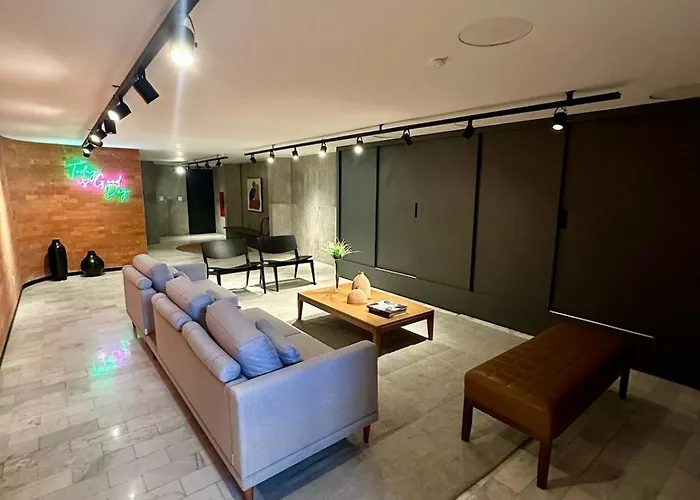 Apartamento 402 Santa Casa Ufrgs Estacionamento 250m Porto Alegre